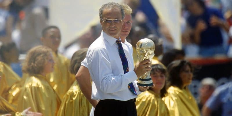 Hoàng đế bóng đá cũng đã cùng Tây Đức có những thành tích đáng nể