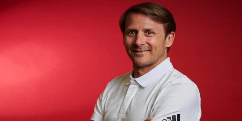 Gaizka Mendieta tài năng bóng đá huyền thoại Tây Ban Nha