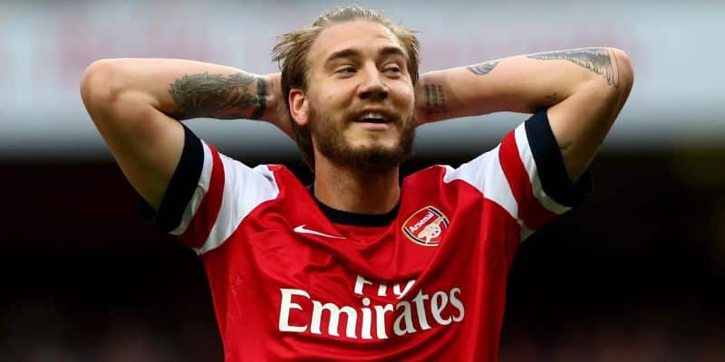 Tiền đạo người Đan Mạch đã không thể tỏa sáng khi thi đấu cho Arsenal