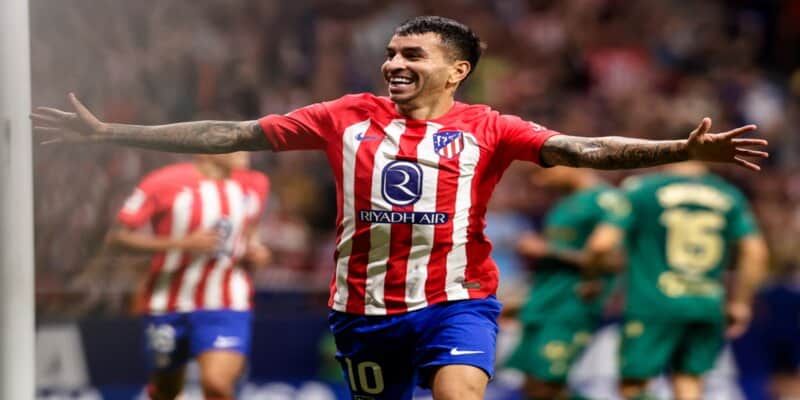 Sân cỏ và những cú twist bất ngờ của Ángel Correa!