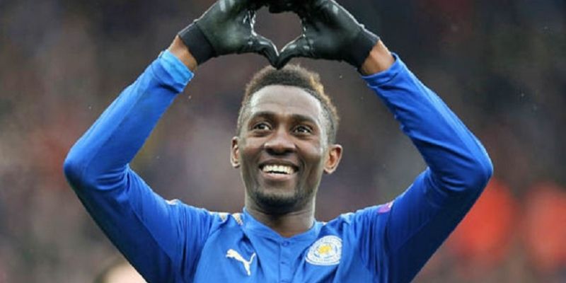 Hành trình thi đấu đầy nổi trội trong số áo 25 