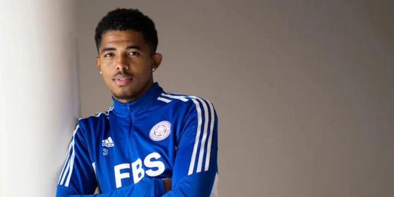 Trung vệ Wesley Fofana